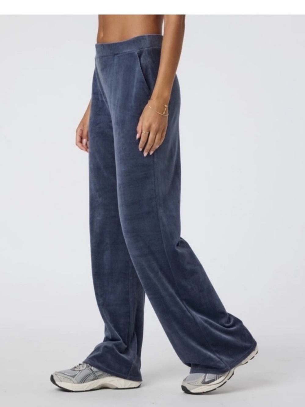 Vuori Green Haven Velvet Wide Leg Pant Joggers Women’s Sz S - Picture 2 of 6